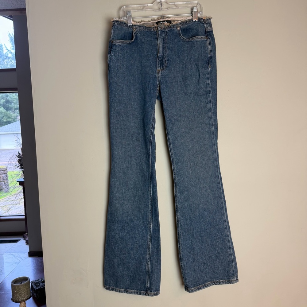 BDG Dark Flare Jeans Sz 27